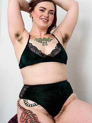 Tattoo Women Pics Naked Mature Gallery