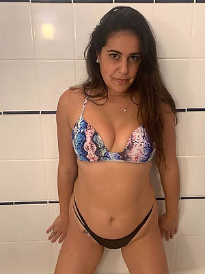 unorthodox porn pics of hairy adult latina