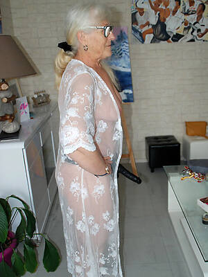 pulchritudinous old grown up lady pictures