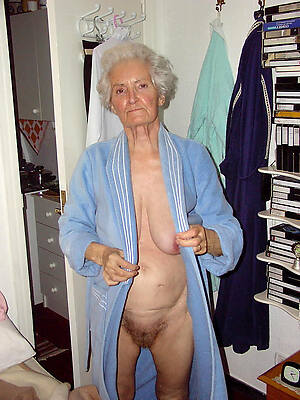 amateur X grandmas nude sex pics