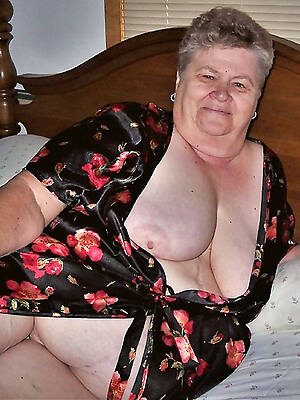 amateur sexy mature grandmas