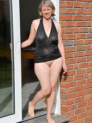 lady mature pics