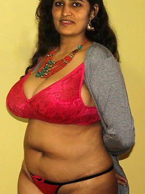 unconforming porn pics for of age indian milf