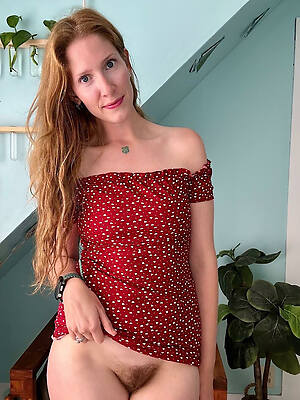 unshaved woman adult lodging pics