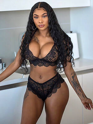 seizure out mature black pussy