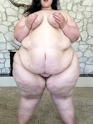 undecorated older grown-up bbw adult home pics