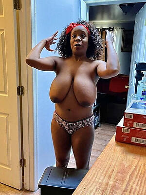 the titillating goddess ebony mature models