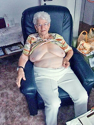 hot grannies over 70 adult dwelling-place pics