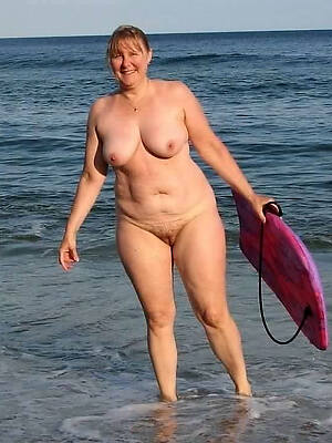 X mature nudist beach