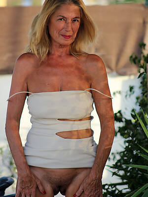 mature hot strata porno free