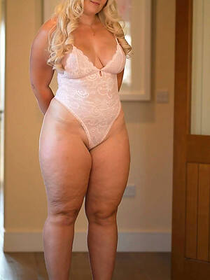 sexy unconditioned matured ladies porno free