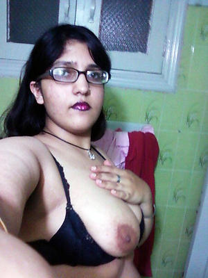 free pics of of age indian milf